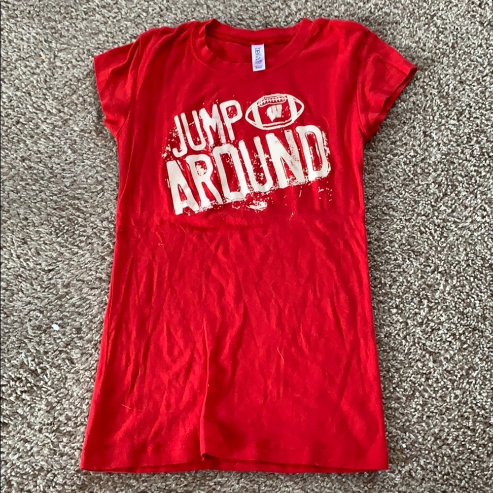 UW badgers tshirt